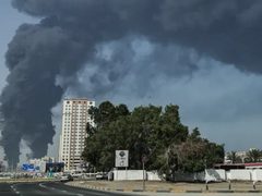 هجمات بمسيّرات وصواريخ تُلحق أضرارًا بمنشآت حيوية في الكويت