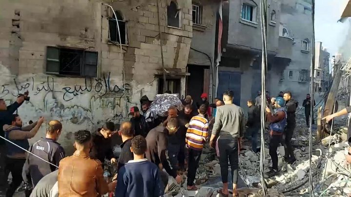 8 شهداء وعدد كبير من الجرحى خلال 24 ساعة بغزة وخان يونس