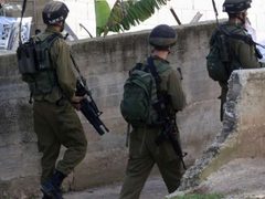 وفاة مسنة بسكتة قلبية خلال اقتحام الاحتلال منزلها شرق قلقيلية