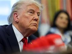 ترامب يسعى للقاء إيران وتغيير فريق التفاوض