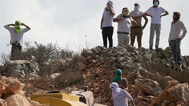 إصابة شاب باعتداء مستوطنين عليه في الأغوار الوسطى