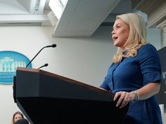 البيت الأبيض: مفاوضات مع إيران السبت وفتح مضيق هرمز شرط أساسي للتفاوض