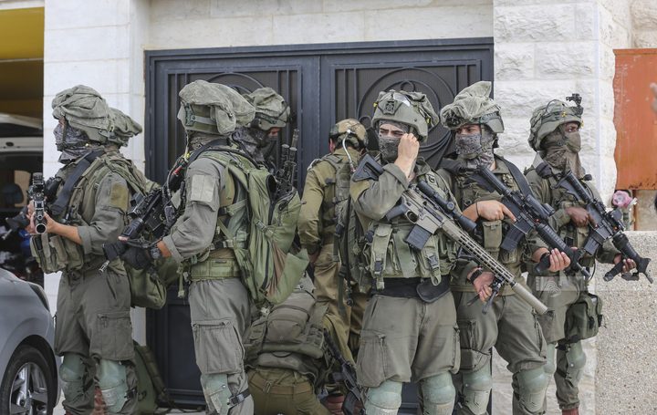 إصابة سيدة بالاختناق إثر اعتداء مستتوطنين عليها بغاز الفلفل جنوب نابلس