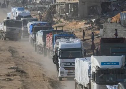 غزة: استمرار انخفاض عدد شاحنات المساعدات والسلع الأساسية وإغلاق معبر رفح