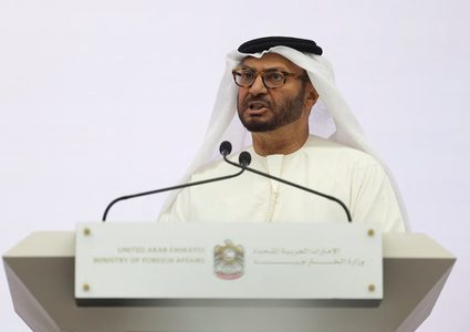 قرقاش: الإمارات ستقرأ خريطة علاقاتها بدقة وتحدد من يعول عليه