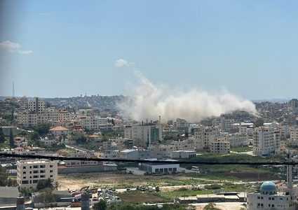 الاحتلال يفجر بناية سكنية في مخيم طولكرم