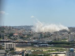 الاحتلال يفجر بناية سكنية في مخيم طولكرم