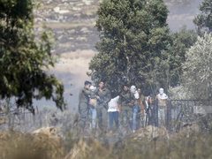 إصابة طفل باعتداء مستوطنين في خلايل اللوز جنوب شرق بيت لحم