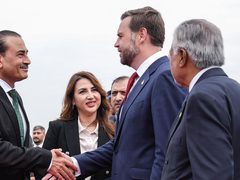 مسؤول أميركي ينفي الموافقة على الإفراج عن أصول إيرانية مجمّدة