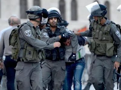 الشرطة الإسرائيلية تعتقل مشاركين في وقفة بأم الفحم رفضاً لقانون إعدام الأسرى