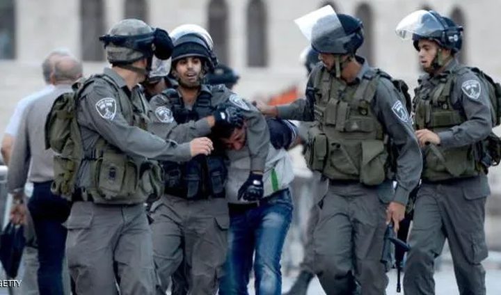 الشرطة الإسرائيلية تعتقل مشاركين في وقفة بأم الفحم رفضاً لقانون إعدام الأسرى