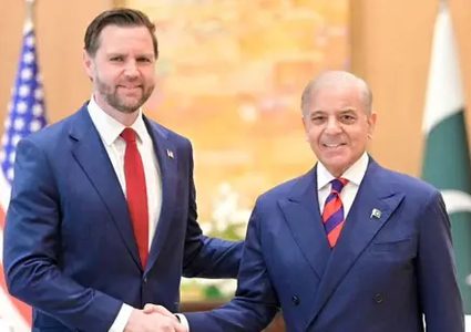 البيت الأبيض: محادثات سلام ثلاثية بين أميركا وإيران وباكستان