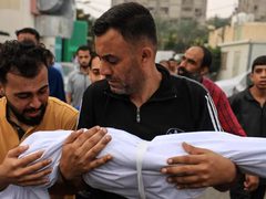 ارتفاع حصيلة الشهداء في قطاع غزة إلى 72,329