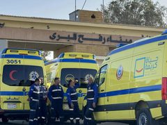 إجلاء مرضى عبر معبر رفح لتلقي العلاج في الخارج وإغلاق المعبر غدا