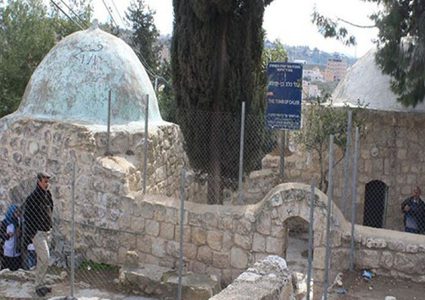 الاحتلال يقتحم كفل حارس لتأمين اقتحام المستوطنين للمقامات الإسلامية