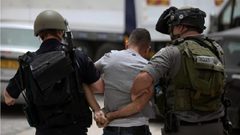 الاحتلال يعتقل شابا من تياسير شرق طوباس