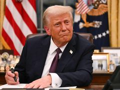 البيت الأبيض: الخطوة التالية بشأن المفاوضات مع إيران بيد ترامب