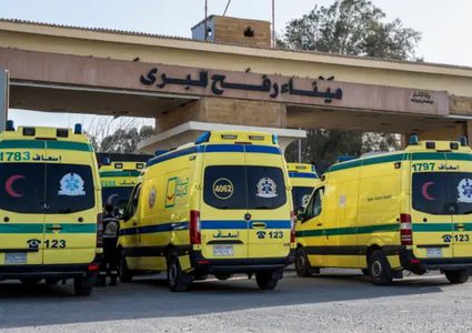 الاحتلال يعيد فتح معبر رفح جزئيا لسفر عشرات المرضى والجرحى