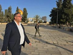 الرئاسة تدين اقتحام بن غفير للمسجد الأقصى وتعتبره انتهاكا صارخا للوضع التاريخي