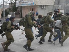 حملة اعتقالات في الضفة