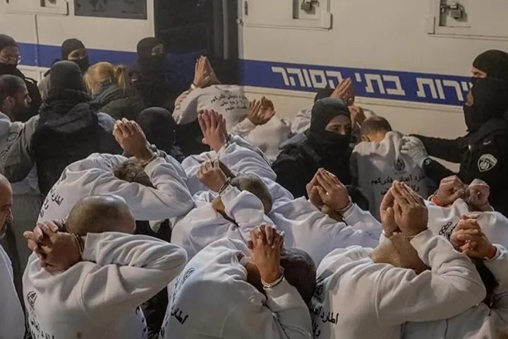 تصاعد أعداد الأسرى الفلسطينيين إلى أكثر من 9600 بينهم مئات الأطفال