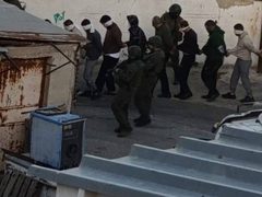 الاحتلال يعتقل 3 مواطنين خلال اقتحام استمر 15 ساعة لبلدة بلعا شرق طولكرم