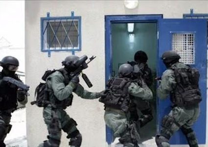 الرئيس يدين الاعتداء على الأسرى ويحذر من انتهاكات ممنهجة بحقهم في سجون الاحتلال