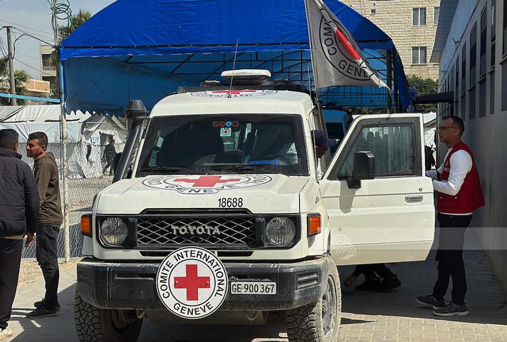 الاحتلال يفرج عن 12 معتقلا من غزة بينهم سيدة