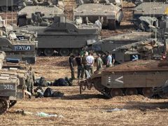 جيش الاحتلال : دمرنا نحو 70 بنية تحتية لحزب الله خلال دقيقة واحدة