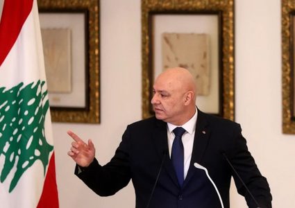 الرئيس اللبناني: المفاوضات لا تعني التفريط بأي حق