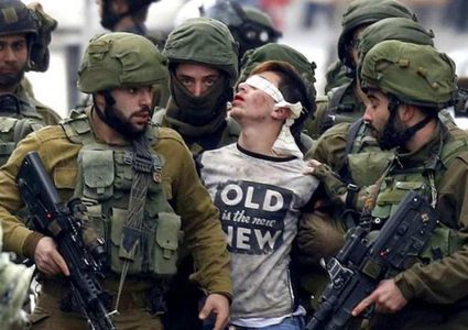 الاحتلال يعتقل شابين من مخيم الفارعة