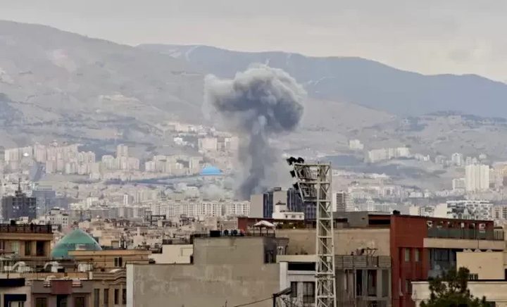 تحذير إسرائيلي: فشل المفاوضات يعني ضربات قاسية على إيران