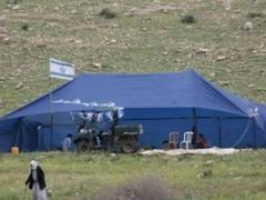 مستوطنون ينصبون خيامًا في أراضي جالود جنوب نابلس