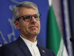 إيران: البرنامج الصاروخي خارج نطاق التفاوض مع واشنطن