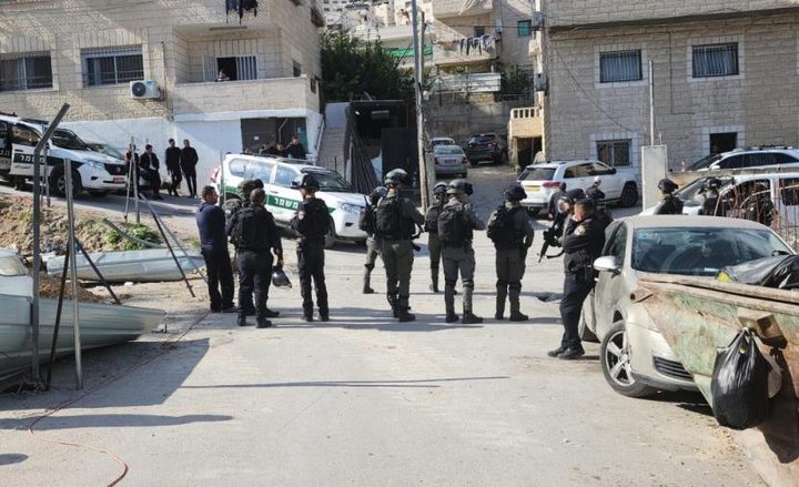 الاحتلال يخطر بهدم محال تجارية في جبع جنوب جنين