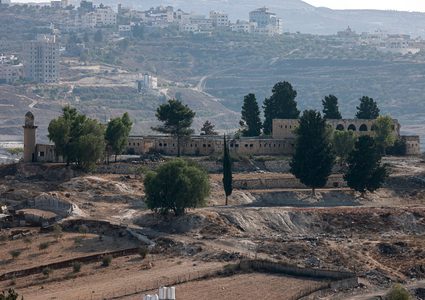 الصحة: 4 شهداء في الضفة بينهم طفلان..وهجوم مستوطنين على المغير يخلّف شهداء وجرحى