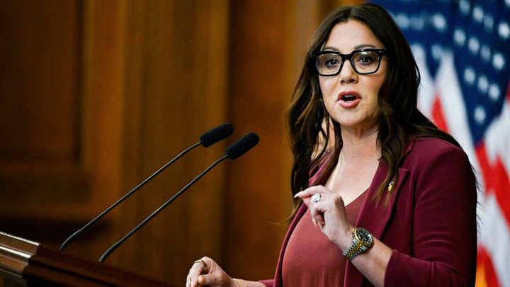 ثالث استقالة في إدارة ترامب خلال أسابيع.. وزيرة العمل تغادر منصبها وسط جدل واسع