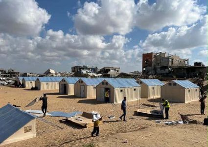 وزارة الأشغال وبرنامج الأمم المتحدة الإنمائي يبدآن إنشاء مراكز إيواء في غزة