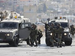 استشهاد الشاب عودة عواودة (29 عاماً) برصاص مستوطنين في دير دبوان شرق رام الله