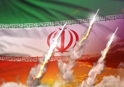 "كاتو": ضربات إيرانية تصيب 12 قاعدة أميركية وتكشف هشاشة الانتشار