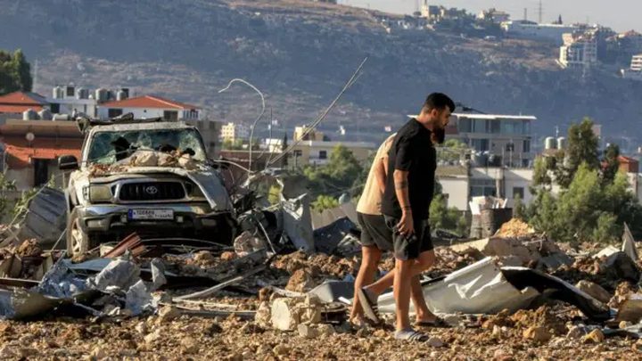 إسرائيل تُصعّد حملة تدمير جنوب لبنان .. روبوتات ومتـفجرات على الحدود