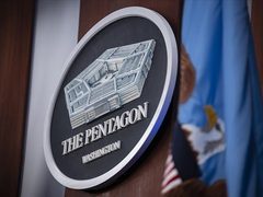 البنتاغون ينفي تقارير ادعت استغراق إزالة ألغام مضيق هرمز 6 أشهر