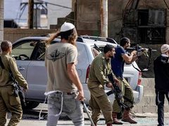 مستعمرون يهاجمون بلدة قصرة