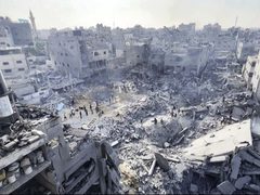 ثلاثة شهداء في غارة للاحتلال شمال مدينة غزة
