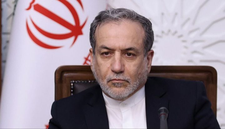 عراقجي يغادر إسلام آباد بعد مباحثات حول وقف إطلاق النار بين إيران وإسرائيل وأمير