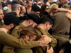 انتحار 10 جنود منذ مطلع العام .. أزمة نفسية حادة في صفوف جيش الاحتلال