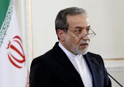 الخارجية الإيرانية: عراقجي غادر باكستان إلى روسيا