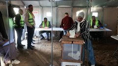 دير البلح تسجل أدنى نسبة مشاركة في الانتخابات المحلية وسط تحديات جمة