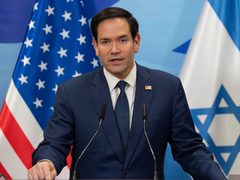 وزير الخارجية الأمريكي: لن نتسامح مع إيران بشأن مضيق هرمز