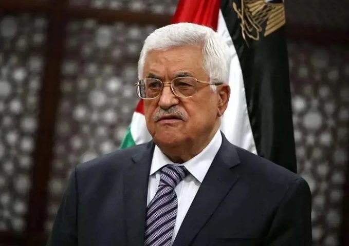 الرئيس يلتقي ملك الأردن في عمّان ويبحثان تطورات القضية الفلسطينية